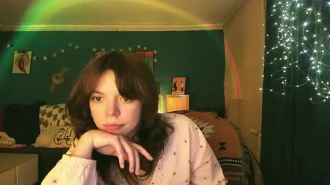 Snapshot of clancyosbourne chatting on 14, 5, 2026 Clancy online show from 14, 5, 2026