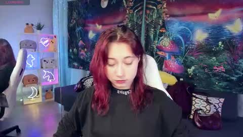 Snapshot of clarabenson chatting on 18, 9, 2025 clarabenson online show from 18, 9, 2025