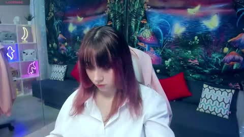 Snapshot of clarabenson chatting on 23, 11, 2025 clarabenson online show from 23, 11, 2025