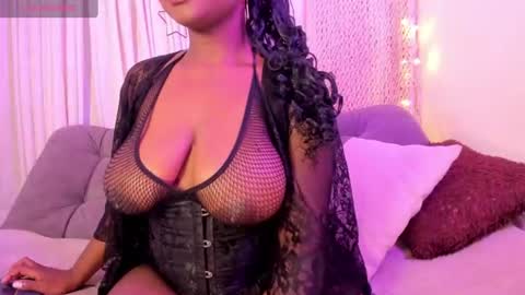 Clara online show from 3, 8, 2026