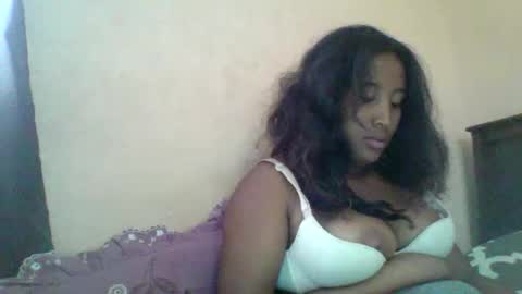 Snapshot of clarah0123 chatting on 5, 2, 2025 Clarah0123 online show from 5, 2, 2025