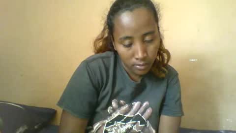 Snapshot of clarah0123 chatting on 13, 9, 2025 Clarah0123 online show from 13, 9, 2025