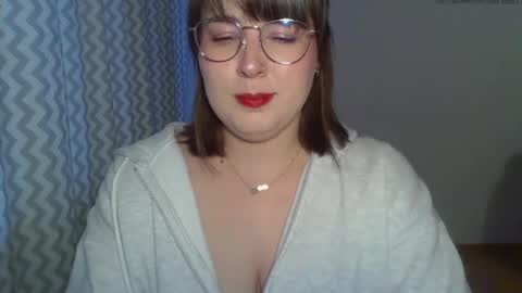 Clara online show from 22, 4, 2026