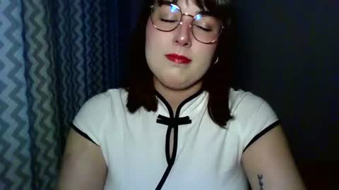 Clara online show from 8, 7, 2026