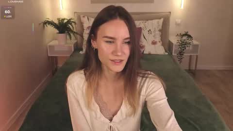 Snapshot of clare_ff chatting on 19, 9, 2025 Claire online show from 19, 9, 2025