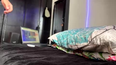 Snapshot of clarentz_baileys chatting on 3, 2, 2026 Clarentz bby online show from 3, 2, 2026