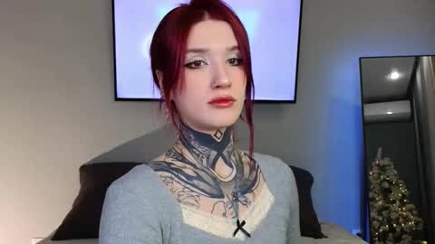 Sophie online show from 19, 12, 2025
