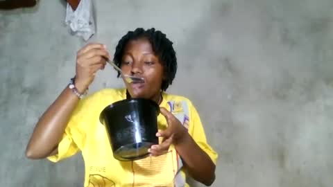 clarisse98 online show from 8, 3, 2026