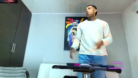 Juanpaindependent model online show from 15, 2, 2025