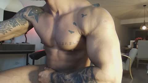 Snapshot of clark_strong chatting on 16, 12, 2025 clark_strong online show from 16, 12, 2025