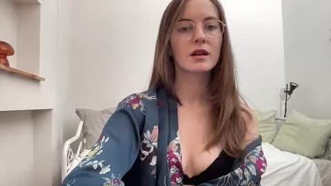 classyandgirly online show from 18, 2, 2026