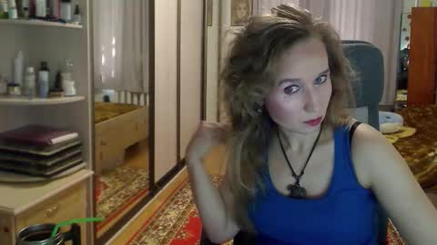 Snapshot of classyinna chatting on 10, 9, 2025 classyinna online show from 10, 9, 2025