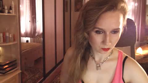 Snapshot of classyinna chatting on 29, 9, 2025 classyinna online show from 29, 9, 2025