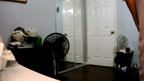 Claudia online show from 15, 6, 2026