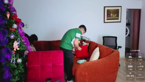 Snapshot of cleo_ace chatting on 21, 12, 2025 Cleo Ariel Jade and Ace online show from 21, 12, 2025