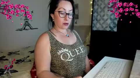 cleo_christmas online show from 22, 7, 2026