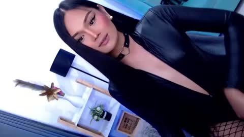 Cleo online show from 28, 6, 2026