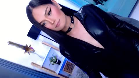 Cleo online show from 20, 7, 2026
