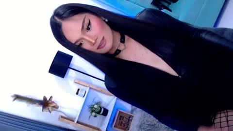 Cleo online show from 23, 7, 2026