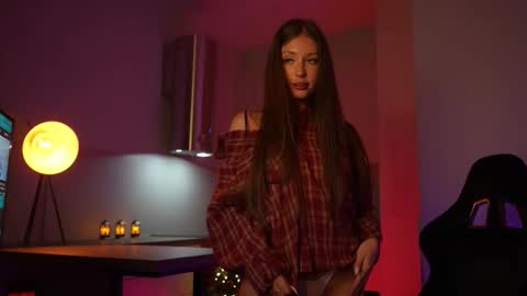 Cleo online show from 19, 12, 2025