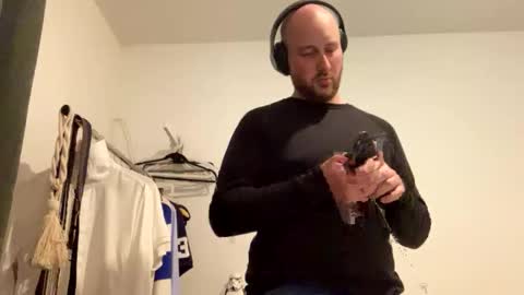 Snapshot of cleurj chatting on 1, 10, 2025 cleurj online show from 1, 10, 2025