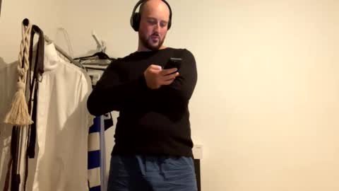Snapshot of cleurj chatting on 2, 10, 2025 cleurj online show from 2, 10, 2025