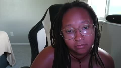 High Queen Clio online show from 25, 6, 2026