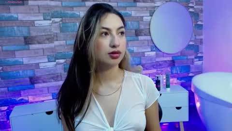 Snapshot of cloe_1tay chatting on 19, 3, 2026 cloe_1tay online show from 19, 3, 2026