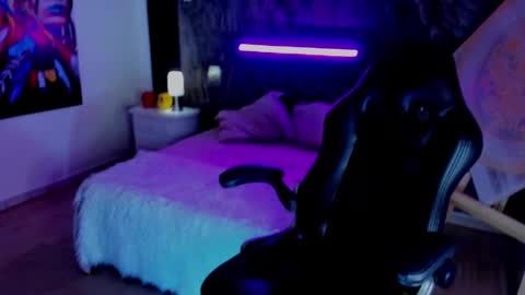 Snapshot of cloe_wills chatting on 16, 10, 2025 Cloe  online show from 16, 10, 2025