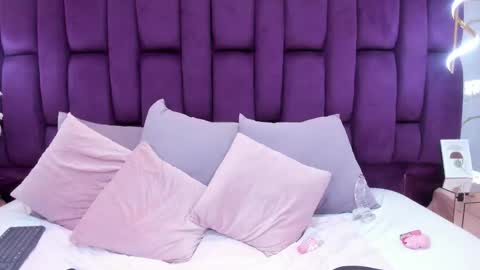 Cloe  online show from 14, 3, 2026