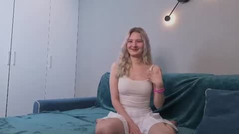 Angel online show from 13, 7, 2026
