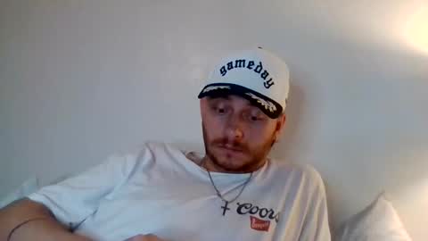 Snapshot of cloudyydayzz chatting on 18, 3, 2026 tallhungandcloudy online show from 18, 3, 2026