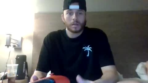 tallhungandcloudy online show from 30, 4, 2026
