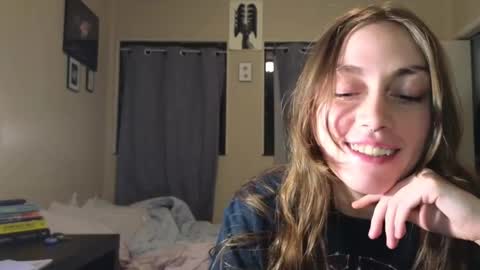 Clover online show from 25, 12, 2024