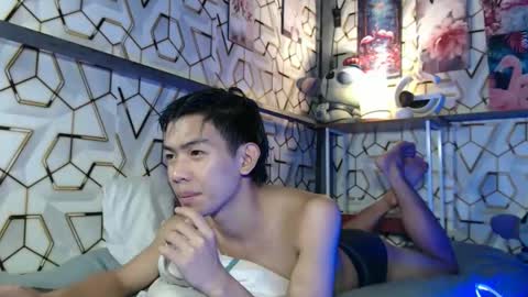 clyde_twinkx online show from 14, 12, 2025