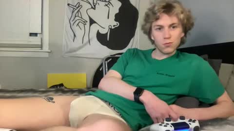 Snapshot of clydeaustin chatting on 14, 1, 2025 Clyde Austin online show from 14, 1, 2025