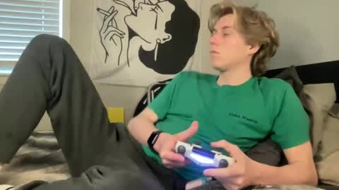 Snapshot of clydeaustin chatting on 15, 1, 2025 Clyde Austin online show from 15, 1, 2025