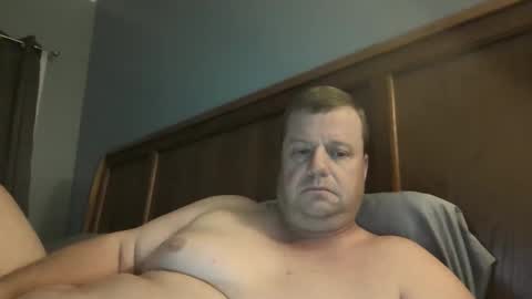 Snapshot of cmachen chatting on 24, 10, 2025 cmachen online show from 24, 10, 2025