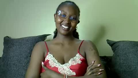 Snapshot of cocobaby_ chatting on 5, 3, 2026 Coco online show from 5, 3, 2026