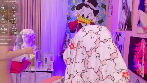 Snapshot of coconut_mia chatting on 11, 12, 2024 Mia online show from 11, 12, 2024