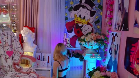 Snapshot of coconut_mia chatting on 19, 12, 2024 Mia online show from 19, 12, 2024