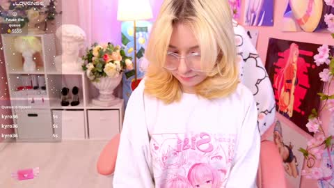 Snapshot of coconut_mia chatting on 18, 1, 2025 Mia online show from 18, 1, 2025