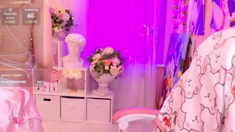 Snapshot of coconut_mia chatting on 5, 3, 2025 Mia online show from 5, 3, 2025