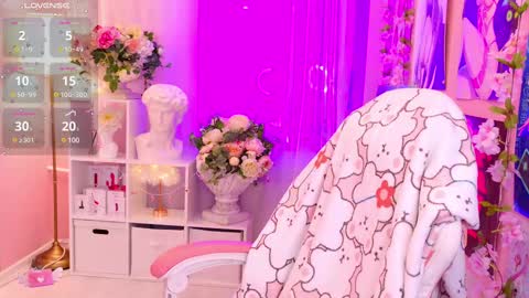 Snapshot of coconut_mia chatting on 6, 3, 2025 Mia online show from 6, 3, 2025