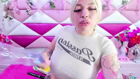 Cocoo  online show from 25, 4, 2026