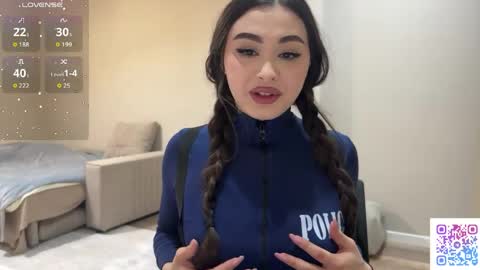 Yumi online show from 3, 5, 2026