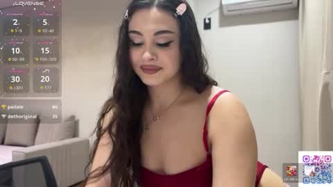 Snapshot of coffee_wihtout_milk chatting on 6, 7, 2026 Yumi online show from 6, 7, 2026