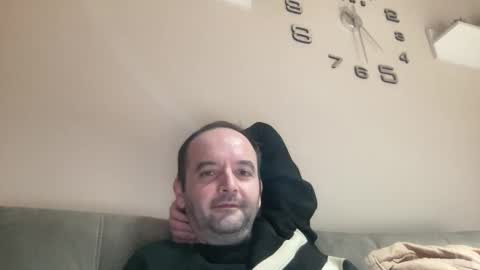 Snapshot of colambus83 chatting on 15, 2, 2026 colambus83 online show from 15, 2, 2026