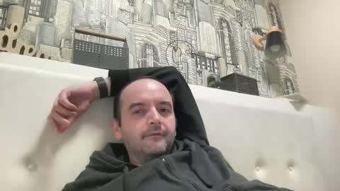 Snapshot of colambus83 chatting on 6, 3, 2026 colambus83 online show from 6, 3, 2026