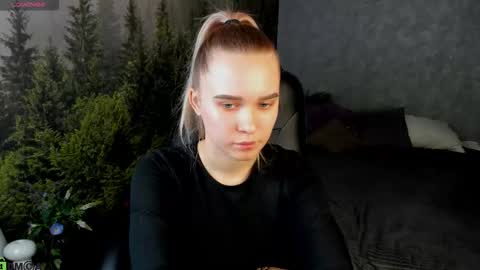 Snapshot of cold_watterfal chatting on 4, 3, 2026 Alice online show from 4, 3, 2026